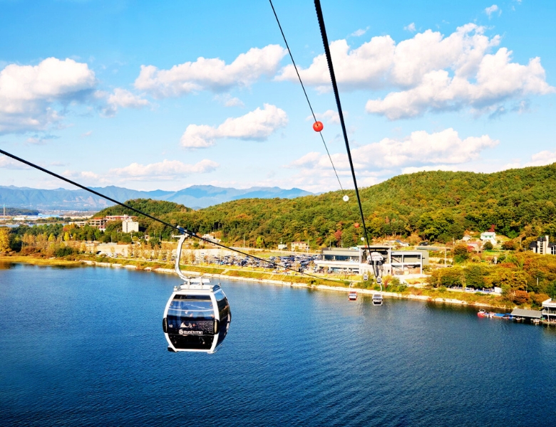 三岳山湖水纜車.jpg